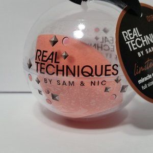 Real Techniques Miracle Complexion Sponge Full Size